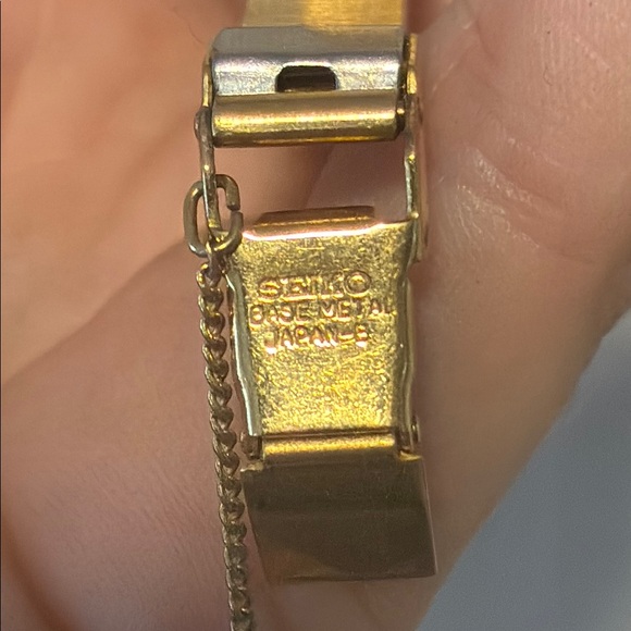 Seiko Rare Analog & Digital Ladies Dress Watch Gold Made in Japan Vintage main image 4